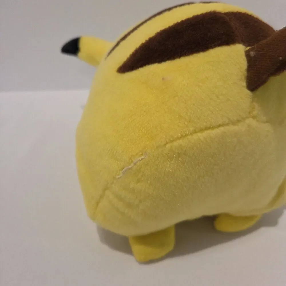 Vintage Pokemon Fat Pikachu Plush Wide Toy Stuffed